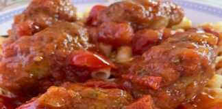 Σουτζουκάκια με μισό κοφτό μακαρονάκι