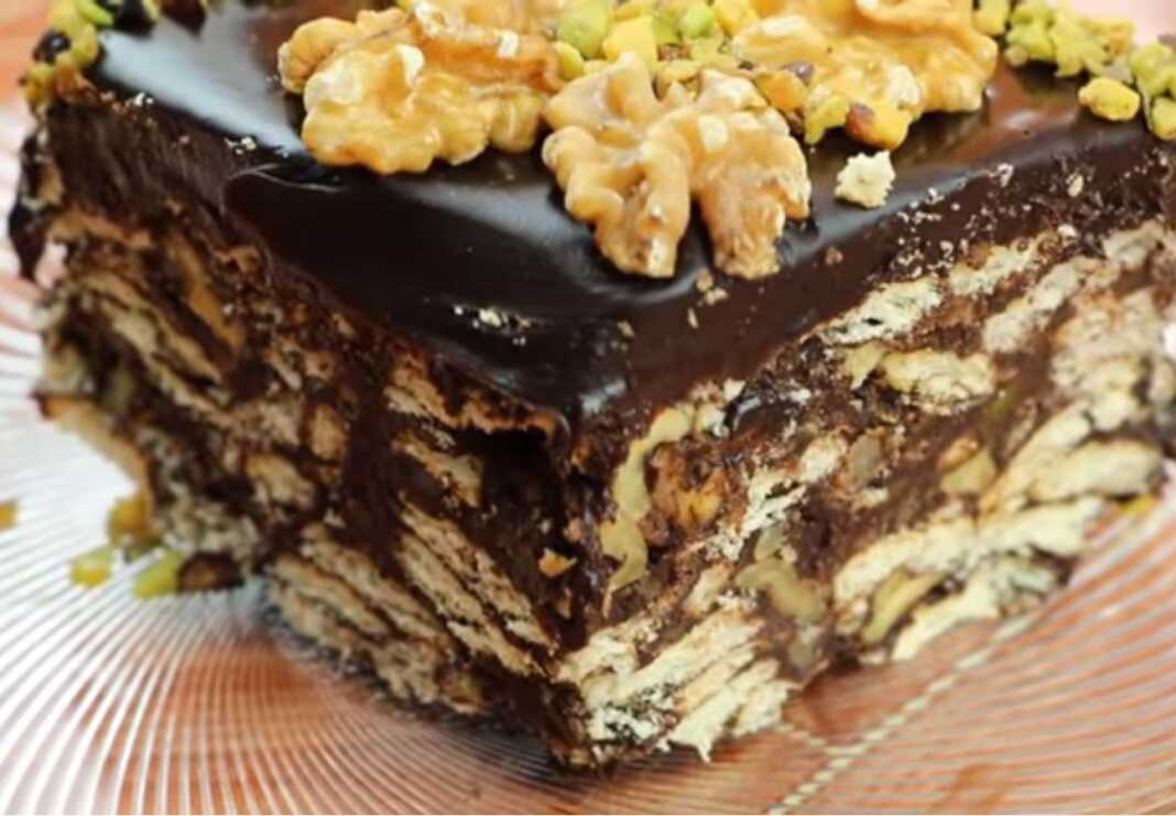 Γρήγορο κεικ σοκολάτας με ξηρούς καρπούς