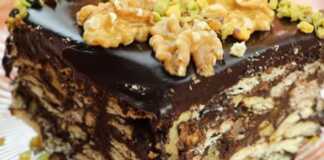 Γρήγορο κεικ σοκολάτας με ξηρούς καρπούς