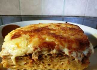 Το Παστίτσιο όπως πρέπει να φτιάχνετε Κομμένο κομμάτι από το Παστίτσιο, που αναδεικνύει τις στρώσεις των μακαρονιών, του κιμά και της μπεσαμέλ