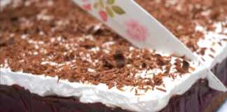 Τούρτα με σοκολάτα και κεράσι