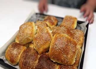 Τυροψωμάκια με μαϊντανό και φέτα