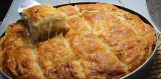 Τυρόπιτα με τρία τυριά