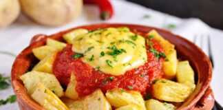 Ψητές Πατάτες με δύο σάλτσες