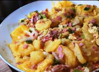 Πατάτες με κρεμμύδια, ζαμπόν και αυγά