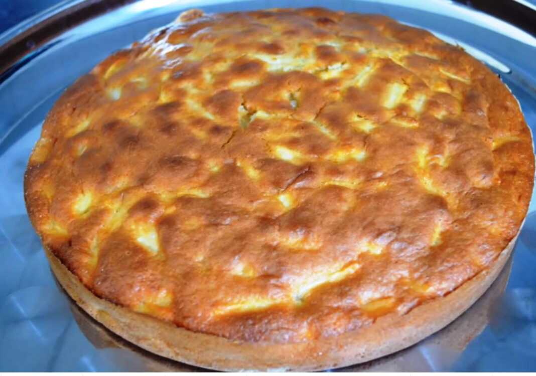 κέικ γιαουρτιού με μήλο