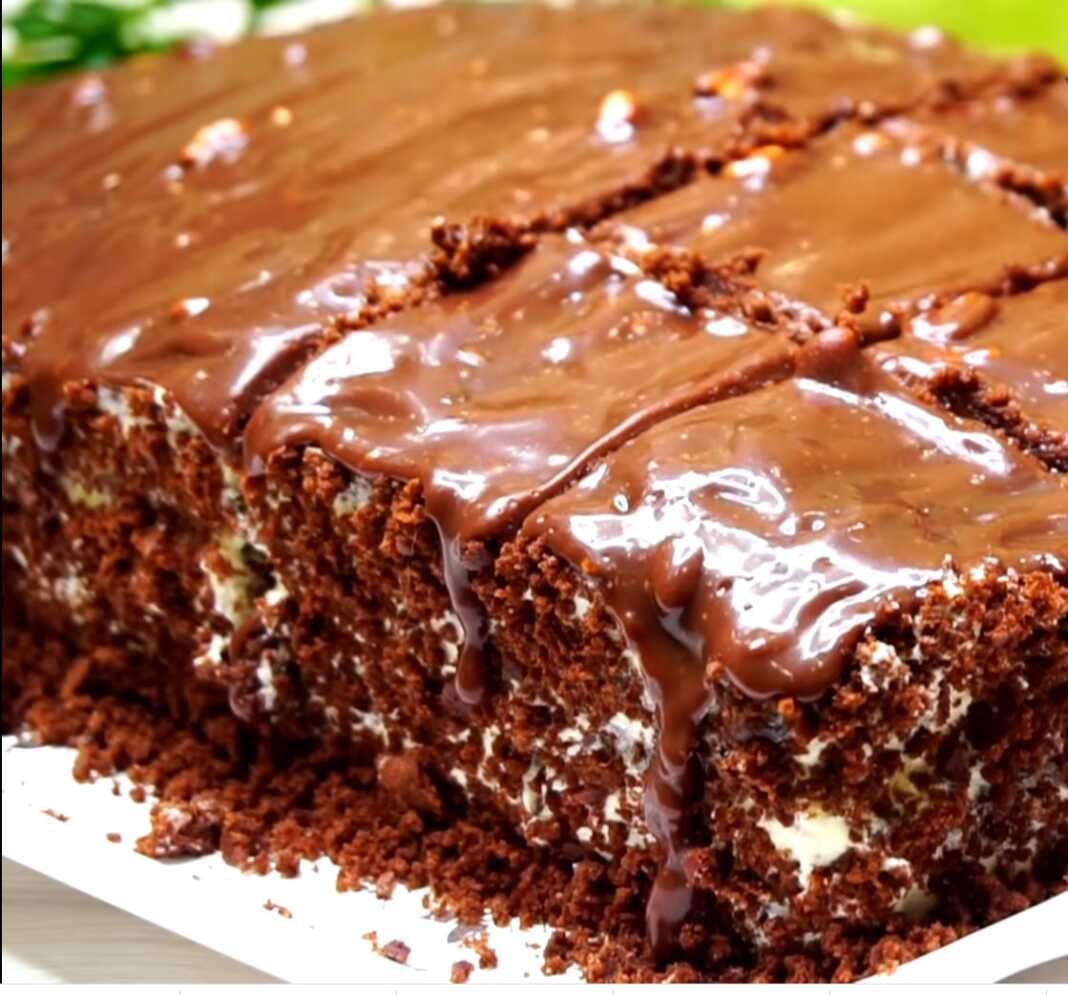 Κέικ με κρέμα και σοκολάτα