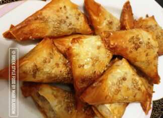 Φτιάξτε Νηστίσιμα Τρίγωνα Λιοπιτάκια: Μια υγιεινή εναλλακτική