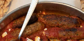 Σουτζουκάκια Σμυρνέικα