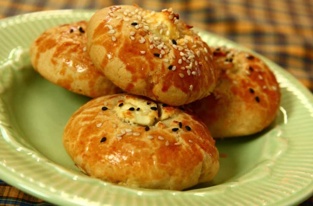 Τυροπιτάκια