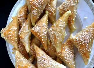 τυροπιτάκια τρίγωνα