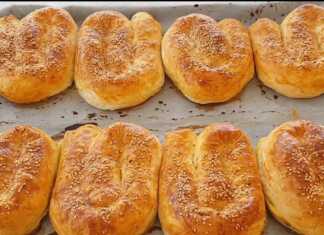 Σπανακοτυρόπιτες