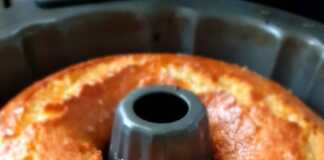 Κεικ λεμονιου με σιρόπι