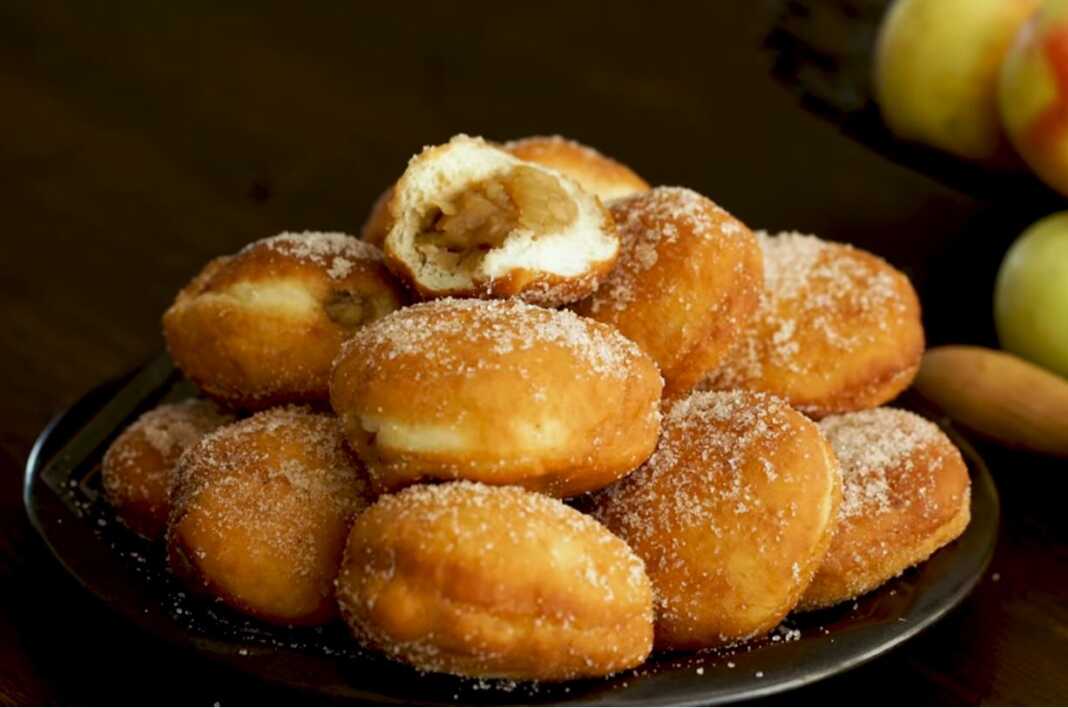Λουκουμάδες μήλου Λουκουμάδες μήλου