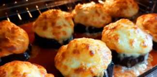 Μελιτζάνες γεμιστές με κιμά και τυρί Μελιτζάνες γεμιστές