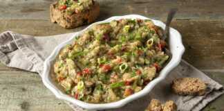 Μελιτσανοζαλατα