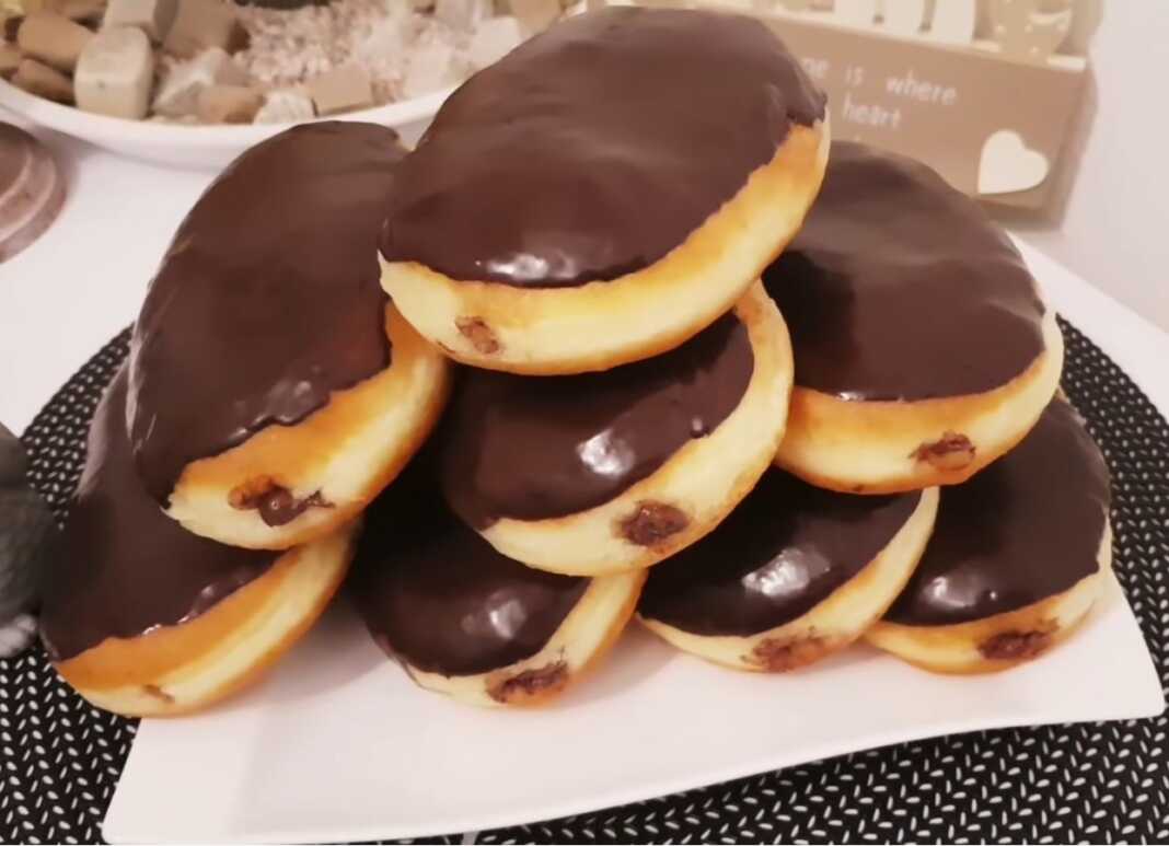 Ντονατς με σοκολάτα1 Ντονατς με σοκολάτα