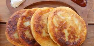 Πατατοτηγανίτες γεμιστές με κιμά Πατατοτηγανίτες γεμιστές με κιμά