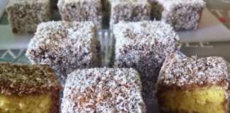 Κεκάκι με σιρόπι σοκολάτας και ινδοκάρυδο