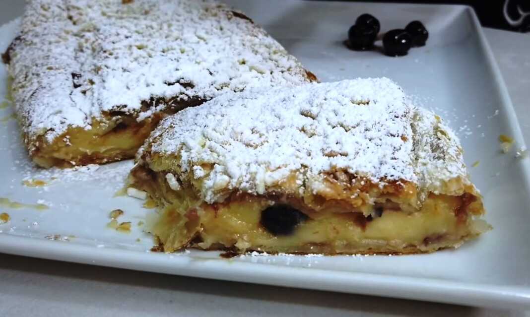 Στρουντελ με κρέμα - μαρμελάδα