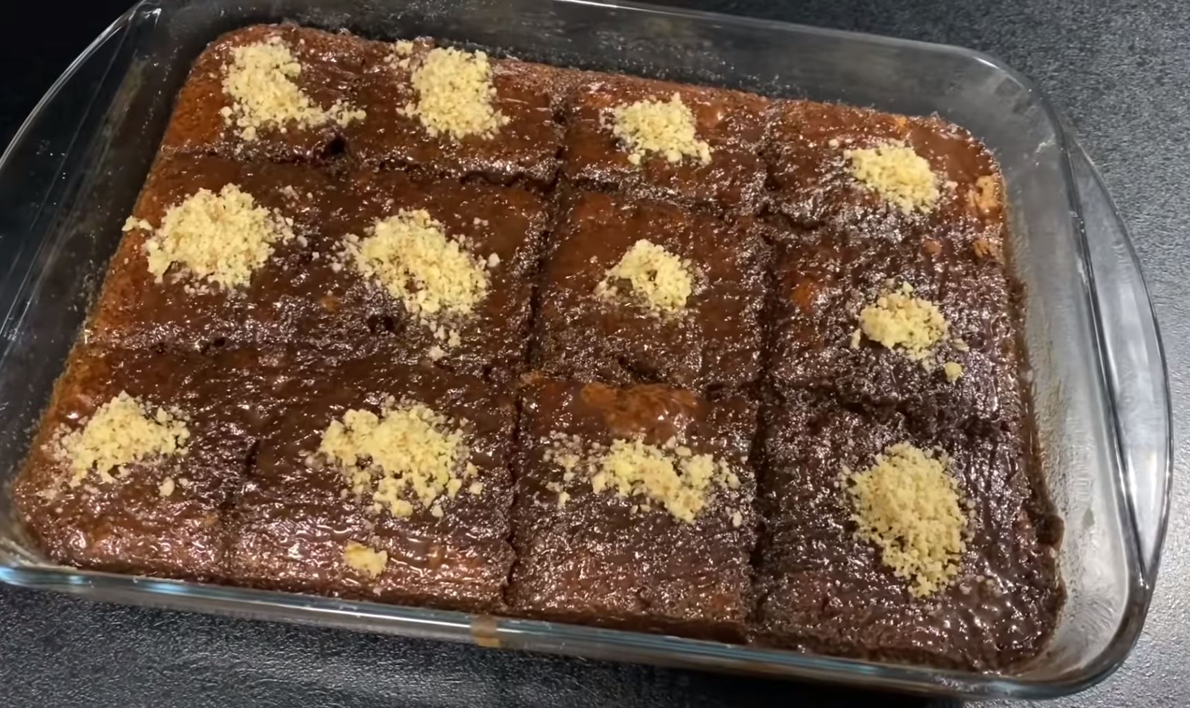 Υγρό Κέικ Σοκολάτας