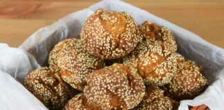 Υπέροχα τραγανά ψωμάκια με σουσάμι