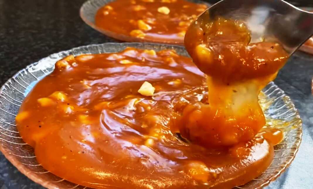 χαλβας0 χαλβας με καρύδι και σαφράν