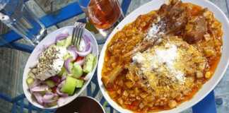 χυλοπιτες με αρνί