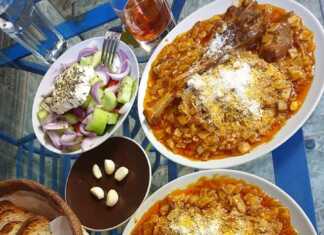 χυλοπιτες με αρνί