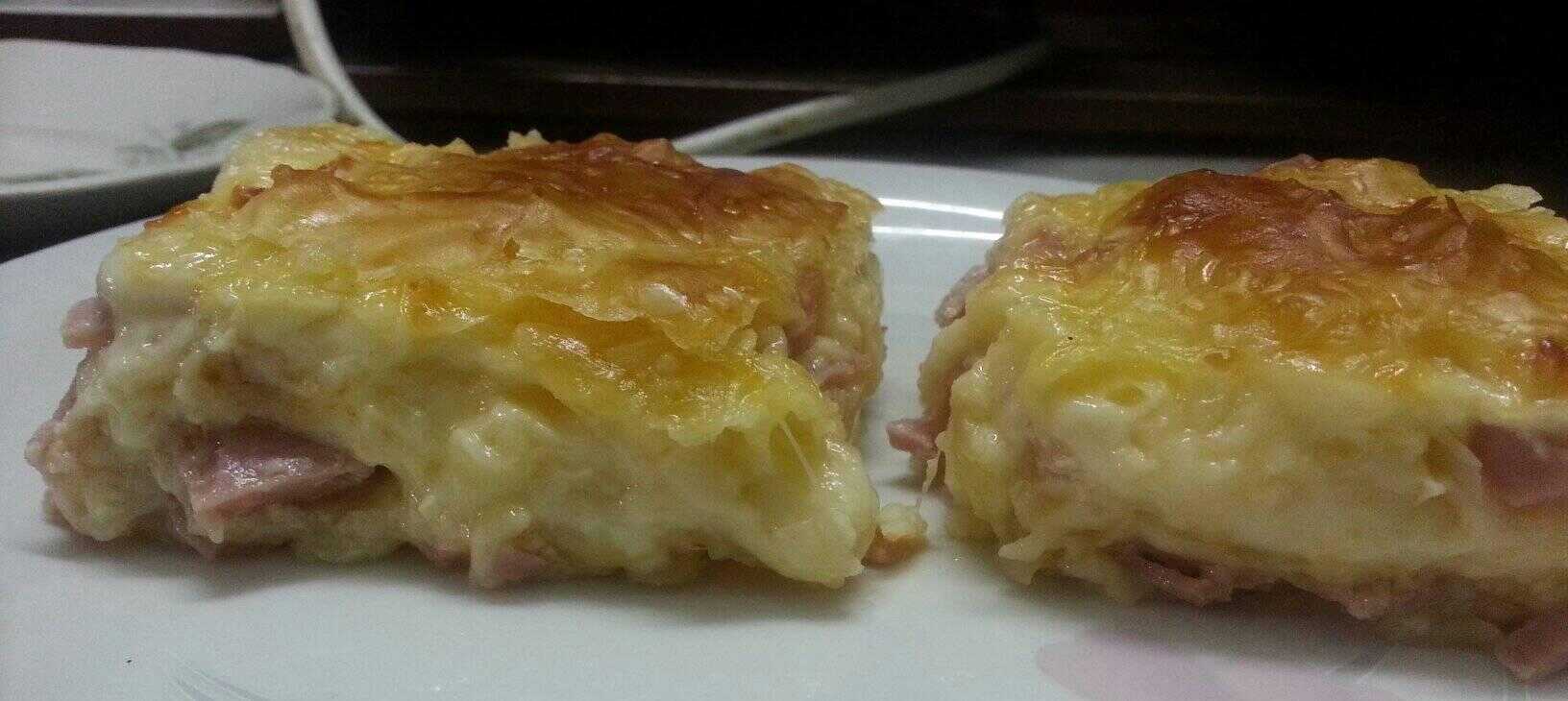 Ζαμπονοτυρόπιτα