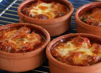 Κεφτεδάκια με σάλτσα ντομάτας