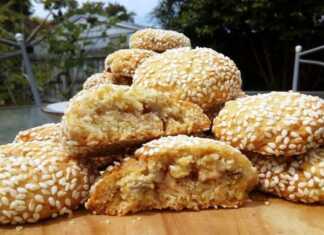 Γεμιστά κουλουράκια Γεμιστα Κουλουράκια