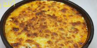 Κεφτεδάκια στο πήλινο με μπεσαμέλ Κεφτεδάκια στο πήλινο με μπεσαμέλ