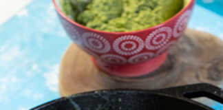 Κοτόπουλο με χαλουμι και πεστο