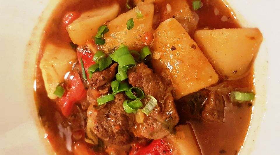 Μοσχάρι στην Κατσαρόλα Μοσχάρι στην Κατσαρόλα