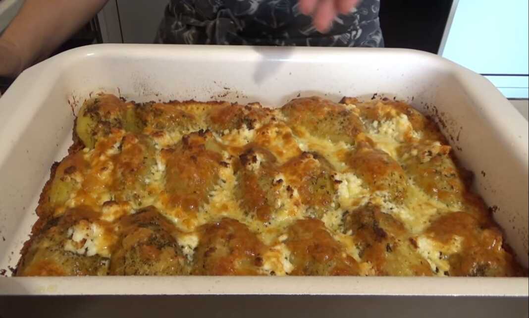 Πατατες με φέτα και κιτρινο τυρί