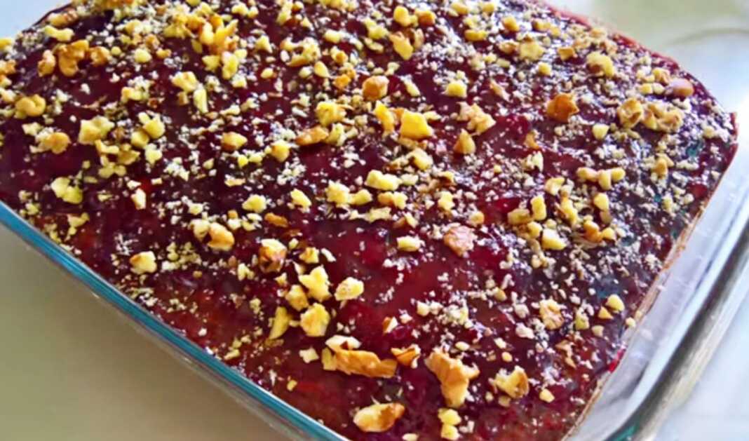 Σοκολάτενιο Κέικ μήλου με καρύδι Σοκολάτενιο Κέικ μήλου με καρύδι