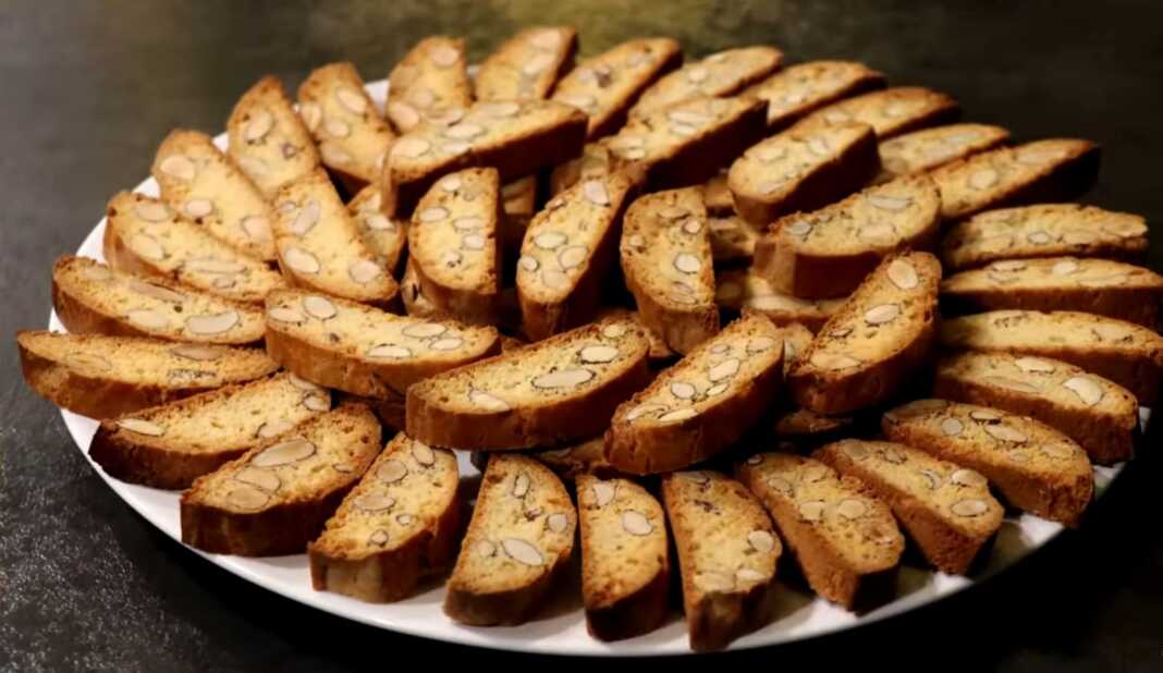 μπισκοτα αμυγδαλου για το καφε