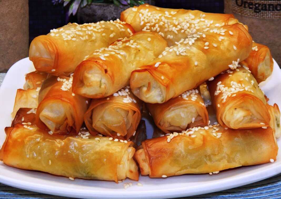 Μπουρεκάκια με ζαμπόν και τυρί