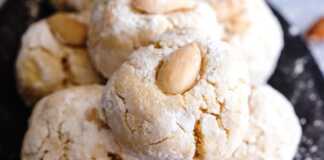 Αμυγδαλωτά