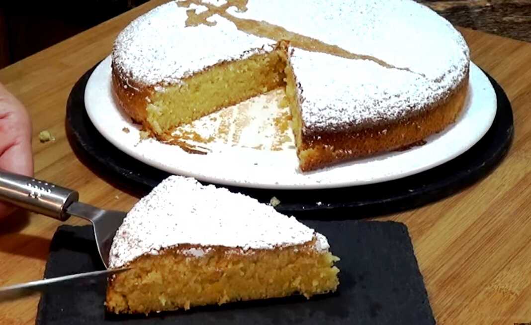 Κέικ Αμυγδάλου Κέικ Αμυγδάλου