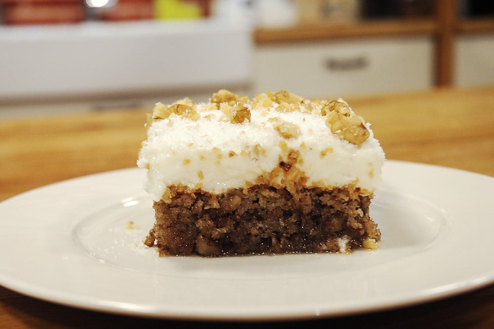 Καρυδόπιτα με κρέμα καρυδας Καρυδόπιτα με κρέμα καρυδας