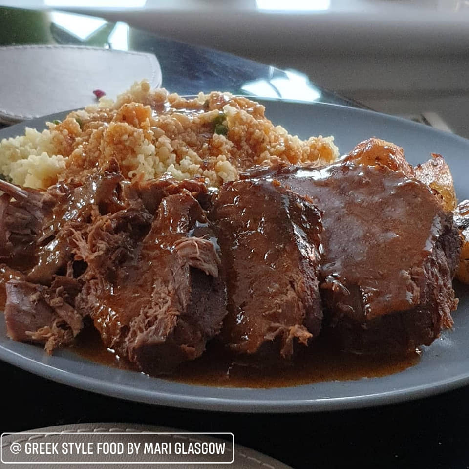 Μοσχαρι στο φούρνο με κους κους Μοσχαρι στο φούρνο με κους κους