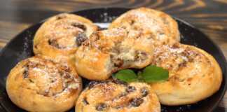 Μπισκότα με καρύδι και σταφίδες