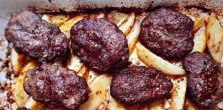 Μπιφτέκια με Πατάτες…δείτε την συνταγή αυτή Μπιφτέκια με πατάτες