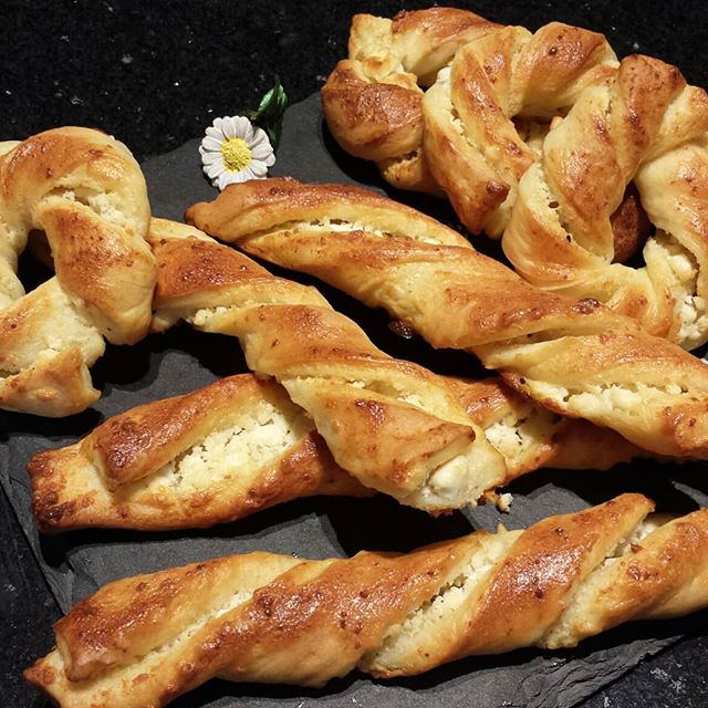 τυροκουλουρα τυροκουλουρα