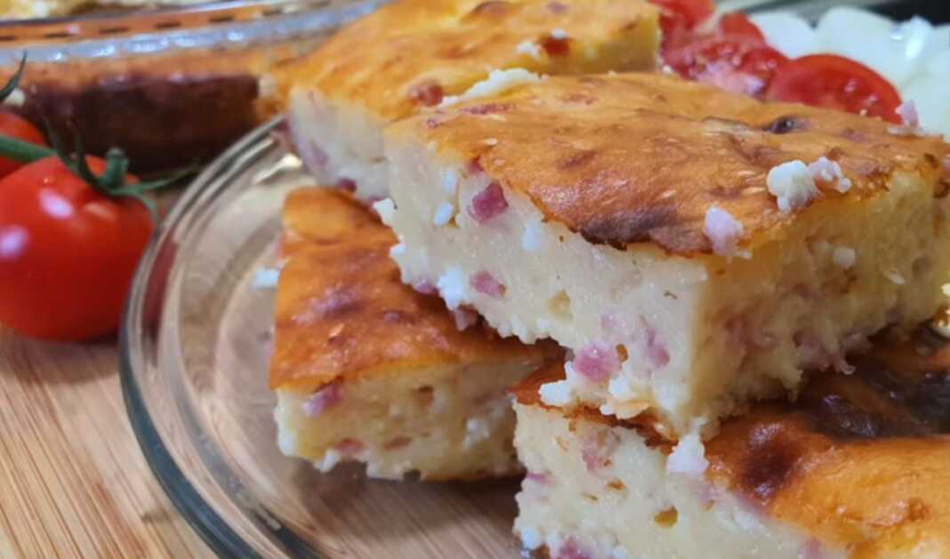 Πίτα σε 3 λεπτά με τυρι και ζαμπόν