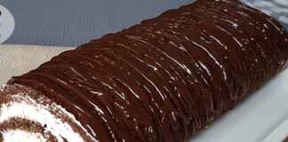 Ρολό Σοκολάτας με Κρέμα Γάλακτος Κορμός Σοκολάτας με κρέμα γάλακατος