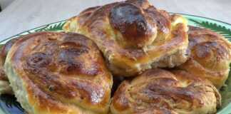 Μελοψωμάκια με καρύδια και κανέλα