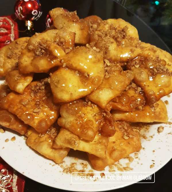 Παραδοσιακές Δίπλες0 Παραδοσιακές Δίπλες